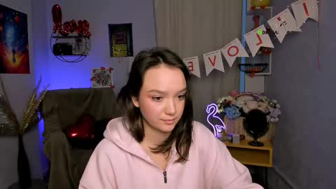 Snapshot of scarlett_silence_ chatting on February 2026 07:15:01 AM Scarlett online show from February 2026 07:15:01 AM