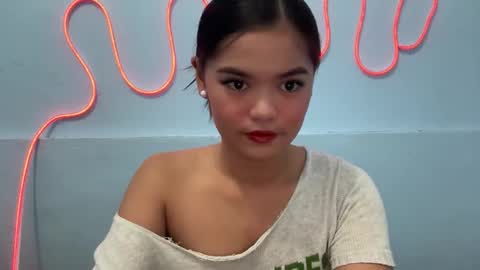 Scarlett online show from September 2025 04:50:02 AM