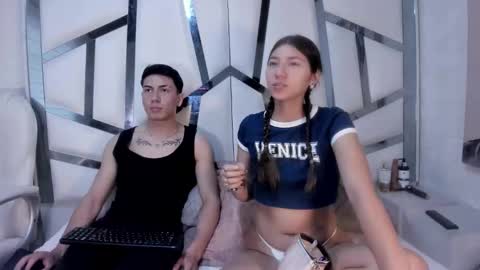 Scarlett and Lucas online show from January 2026 11:59:02 AM