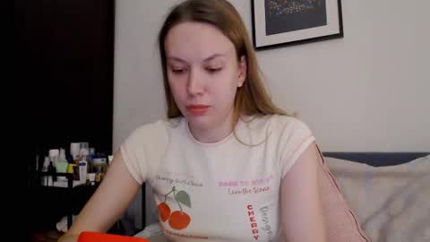 Snapshot of scarlettford chatting on February 2026 03:48:02 PM Scarlett online show from February 2026 03:48:02 PM