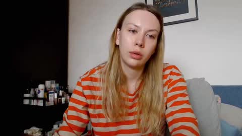 Snapshot of scarlettford chatting on February 2026 12:01:01 PM Scarlett online show from February 2026 12:01:01 PM