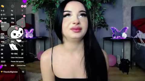 scarlettjakobs online show from October 2025 06:35:02 AM