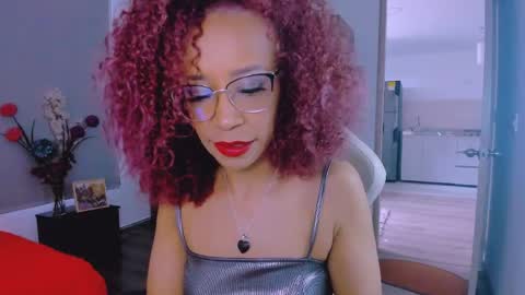 Scarlett online show from March 2026 09:37:01 PM