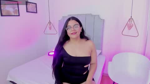 Snapshot of scarlettwhitmore chatting on November 2025 04:36:01 AM Scarlett Whitmore online show from November 2025 04:36:01 AM