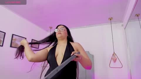 Snapshot of scarlettwhitmore chatting on November 2025 04:26:02 AM Scarlett Whitmore online show from November 2025 04:26:02 AM