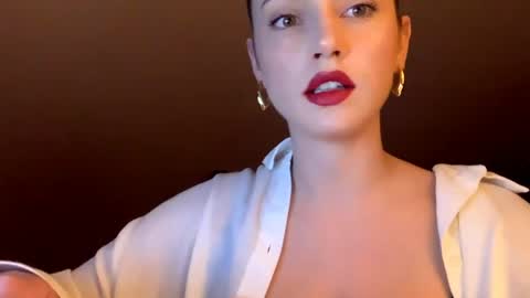 ScarlettxBlonde online show from April 2026 08:17:01 PM