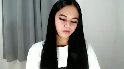 scarletvamp online show from March 2025 06:44:02 PM