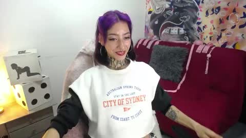 Scarllett online show from April 2026 07:45:01 AM