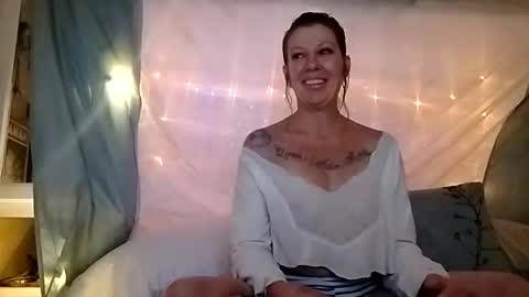 Snapshot of scherstin chatting on December 2025 07:14:02 AM Scherstin online show from December 2025 07:14:02 AM