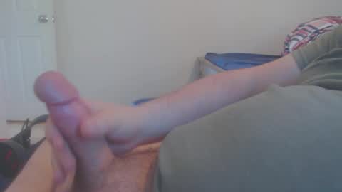 Snapshot of schnewt90 chatting on September 2025 08:43:01 PM schnewt90 online show from September 2025 08:43:01 PM