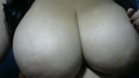 Snapshot of schoco_milf chatting on March 2026 08:08:02 PM mai latina online show from March 2026 08:08:02 PM