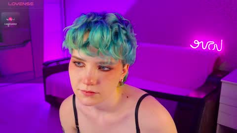 Snapshot of school_love chatting on December 2024 01:10:01 PM Rina online show from December 2024 01:10:01 PM