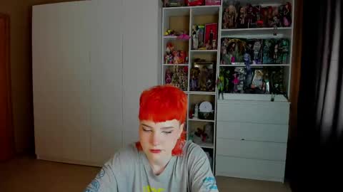 Snapshot of school_love chatting on June 2026 07:36:01 AM Rina online show from June 2026 07:36:01 AM