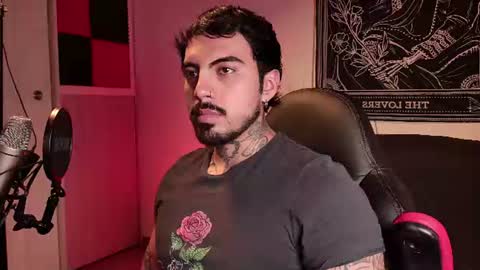 Snapshot of scockpion_ chatting on June 2026 06:52:01 AM Alejandro help me to reach 200 thumps up online show from June 2026 06:52:01 AM