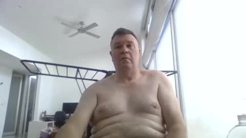 Snapshot of scoobs71 chatting on October 2025 01:44:02 AM Scoobs online show from October 2025 01:44:02 AM