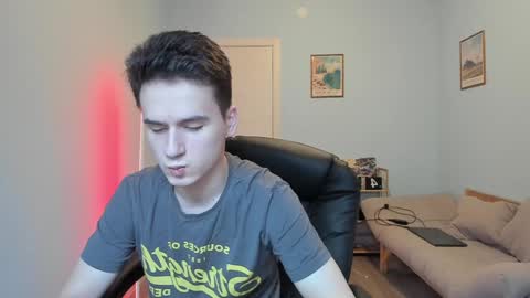 Snapshot of scooby_r chatting on January 2025 08:43:01 AM Thomas brunette and Alex blond online show from January 2025 08:43:01 AM