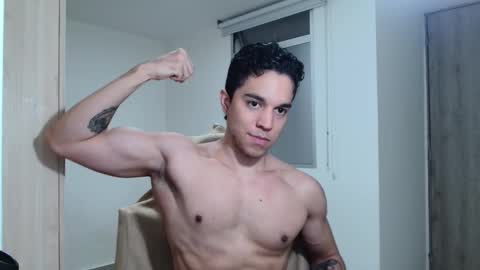 Twitter Scott brasher1 Instagram Camiloestuardo2 online show from January 2025 10:01:01 PM