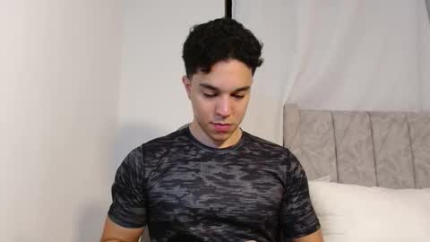 Snapshot of scott_brasher1 chatting on October 2025 02:03:02 AM Twitter Scott brasher1 Instagram Camiloestuardo2 online show from October 2025 02:03:02 AM