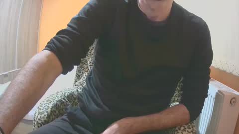 scotty_98 online show from December 2024 04:38:01 PM