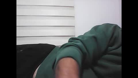 Evren online show from October 2025 07:47:02 PM