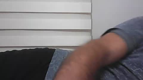 Evren online show from October 2025 06:41:02 PM