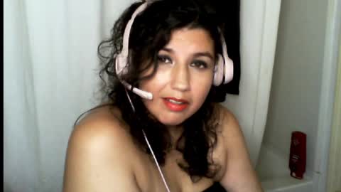 Danni online show from September 2025 09:40:02 PM