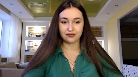 Snapshot of sea_cocktail chatting on December 2024 08:37:02 AM Elizabeth  online show from December 2024 08:37:02 AM