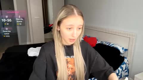 Kate online show from March 2026 02:18:01 PM