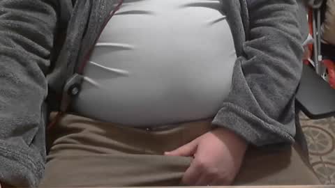 Falco J online show from December 2025 11:21:01 PM