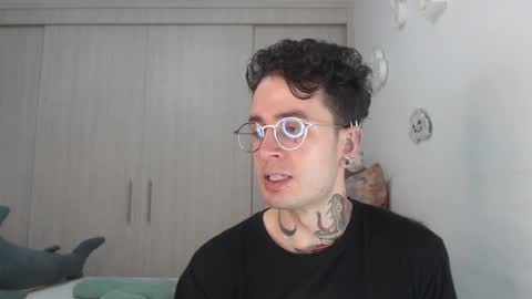 spityio instagram online show from December 2024 04:49:02 AM