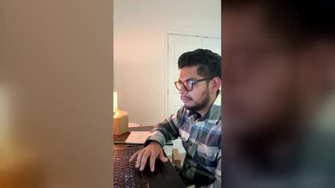 sebasbilbao7 online show from March 2026 02:17:01 PM