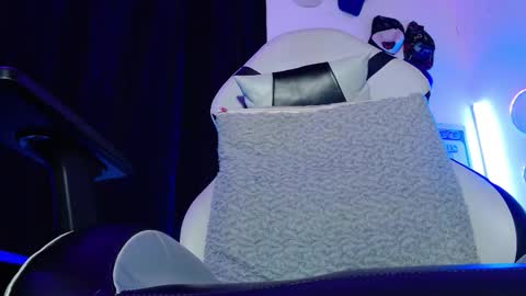 Sebastian online show from February 2026 10:49:02 AM