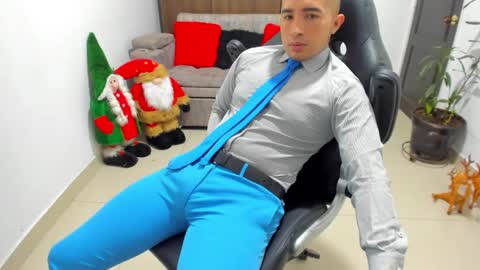 juan  sebastian online show from January 2025 12:13:01 PM