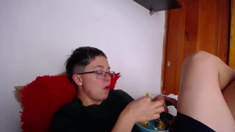 Myystiic online show from February 2026 06:12:01 PM