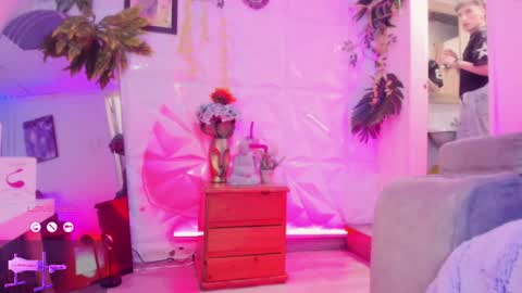 Snapshot of sebastianhilton chatting on February 2026 12:49:01 PM . INDEPENDENT MODEL online show from February 2026 12:49:01 PM