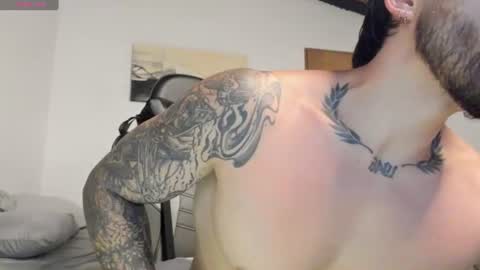 Snapshot of sebastianortizm chatting on July 2026 03:00:02 AM Lucian Sinclair online show from July 2026 03:00:02 AM