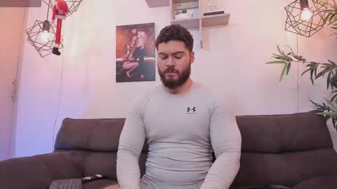 Instagram jeanpaulfit  online show from January 2026 10:58:02 PM