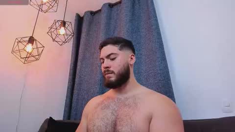 Instagram jeanpaulfit  online show from March 2026 10:48:01 PM