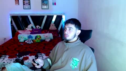 Snapshot of sebasxxl12 chatting on May 2026 11:23:01 PM Sebas online show from May 2026 11:23:01 PM