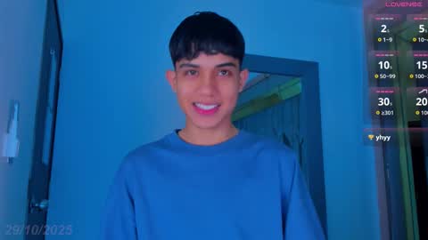 Sebastian online show from October 2025 08:43:02 PM