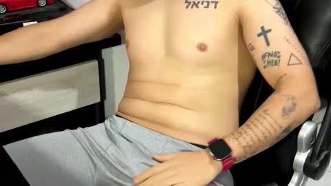 sebaz044 online show from November 2025 04:59:02 AM