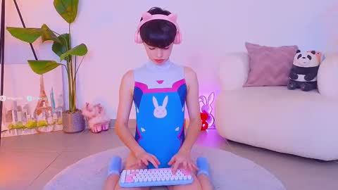 sebby online show from October 2025 07:23:02 PM