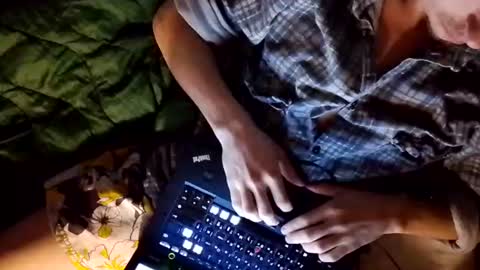 Snapshot of sechenov_clear chatting on April 2026 09:32:01 PM hiroshi satanaka online show from April 2026 09:32:01 PM