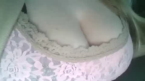 Sunny online show from September 2025 10:53:02 PM