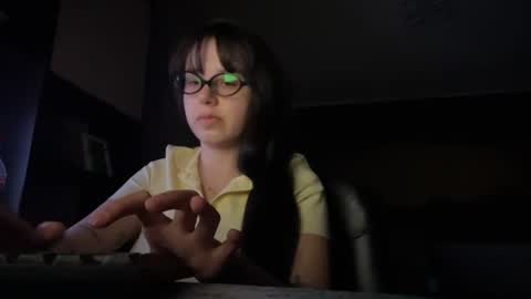 secret_vanilla_ online show from June 2026 08:13:02 PM