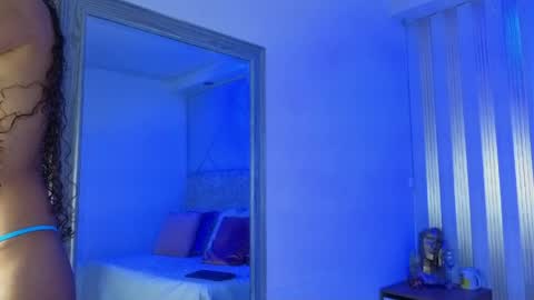 secretestrell online show from May 2026 02:52:02 AM