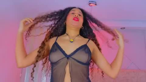 secretestrell online show from June 2026 03:18:01 AM