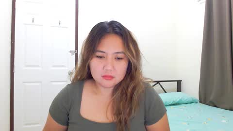 Snapshot of secretlover010101 chatting on December 2024 02:42:01 AM MILAN online show from December 2024 02:42:01 AM