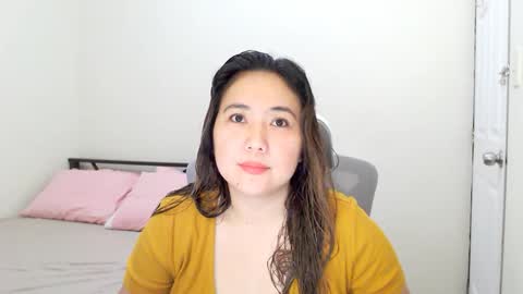 Snapshot of secretlover010101 chatting on February 2025 05:04:01 AM MILAN online show from February 2025 05:04:01 AM