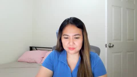 Snapshot of secretlover010101 chatting on February 2025 08:05:02 AM MILAN online show from February 2025 08:05:02 AM